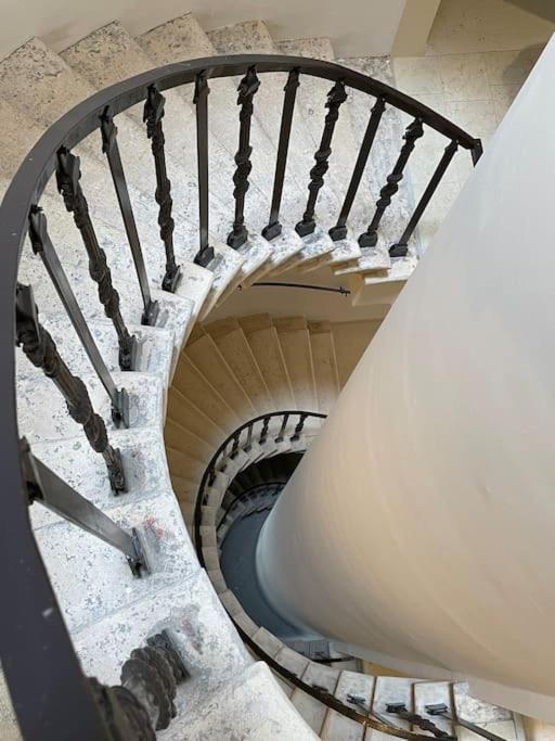 Queen Verona Luxury Apartment Exterior foto