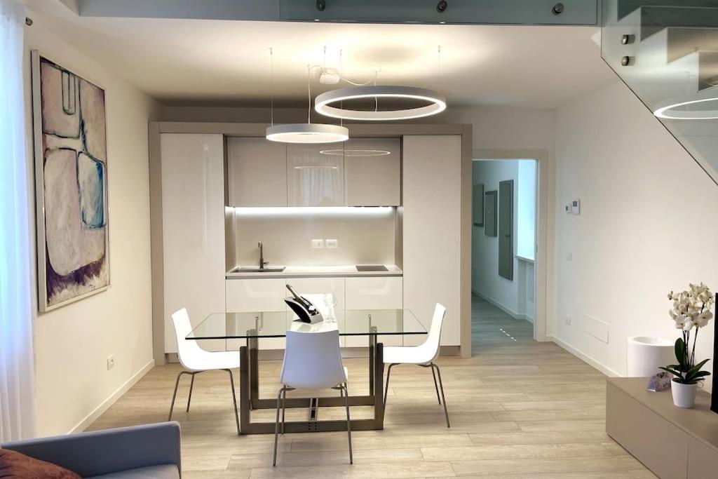 Queen Verona Luxury Apartment Exterior foto