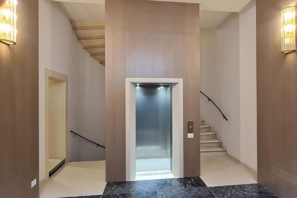Queen Verona Luxury Apartment Exterior foto