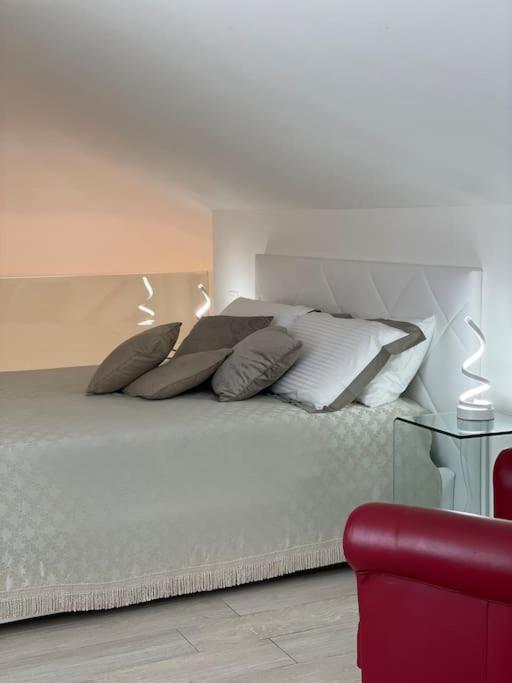 Queen Verona Luxury Apartment Exterior foto